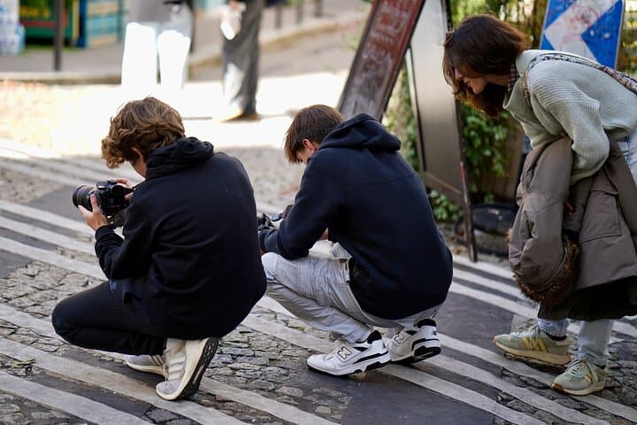 Learn the art of street photography in the heart of Montmartre!