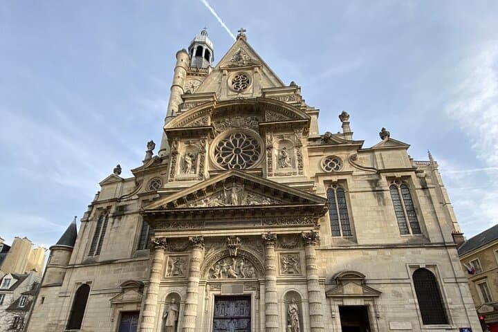 Latin Quarter Self Guided Tour for Kids and Families in English