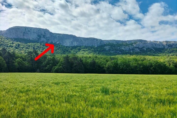 On Mary Magdalene Path : Cave, Relics & Sainte-Baume Secrets