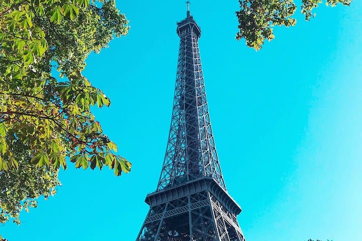 Private Paris City Tour (01 - 07 Pax)
