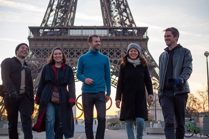 Sunrise Walking Tour & breakfast : Paris without crowd