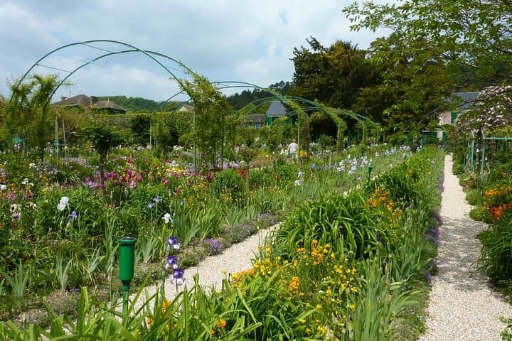 Giverny with small group