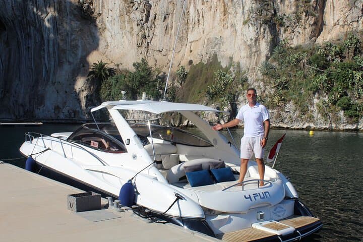 French Riviera Boat Cruise and Speedboat 34ft from Monaco or Nice