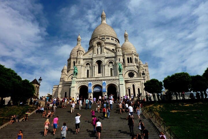 Private tourist guide in Paris! Book your official guide!