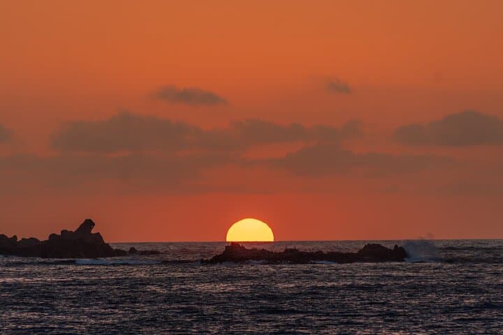 Catamaran Cruise - Bloodthirsty Islands Sunset
