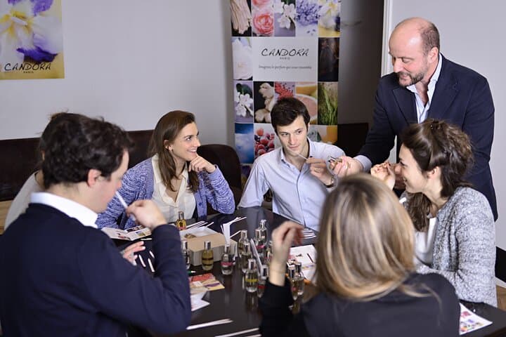 An educational and fun workshop around the world of perfumes.