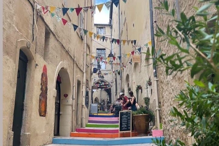 Guided Tour of Montpellier City Centre by Electric Bike