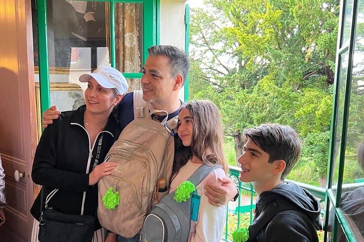 Giverny Day Trip from Paris with Private Transportation