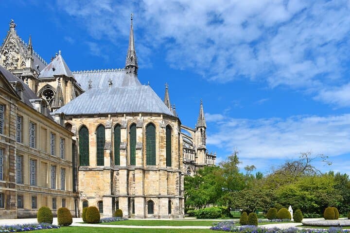 Reims Private Walking Tour with Local Guide