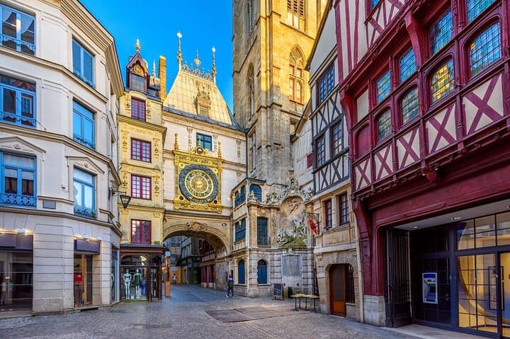 Normandy Day Trip: Rouen , Etretat , Deauville from Paris