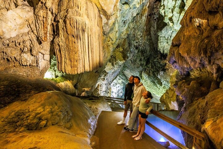 Self-guided tour of the Caves of Cerdon
