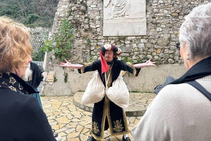 Theatrical Walking Tour of Nice