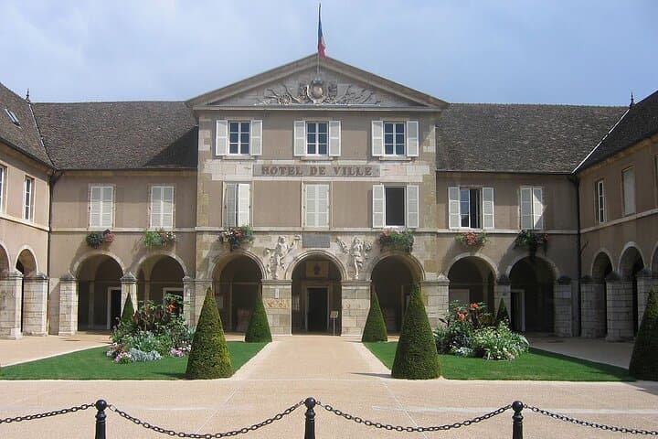Private Guided Tour of Beaune: Explore the Heart of Burgundy