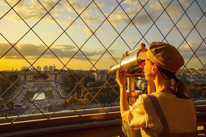 Seine River Cruise and Eiffel Tower Reserved Access Guided Tour
