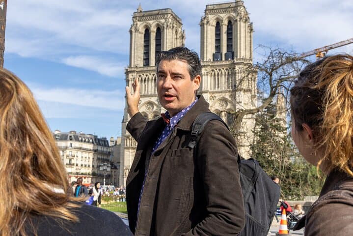 Paris 15+ Highlights: Eiffel Tower, Notre-Dame & Louvre