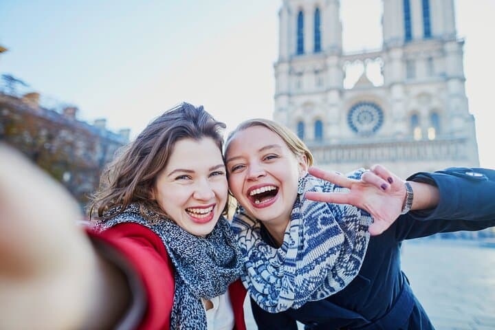 World War II in Paris Private Tour with Les Invalides Museum