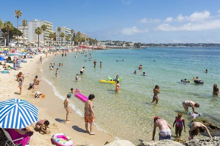 6 Hours Tour to Nice, Antibes, Grasse