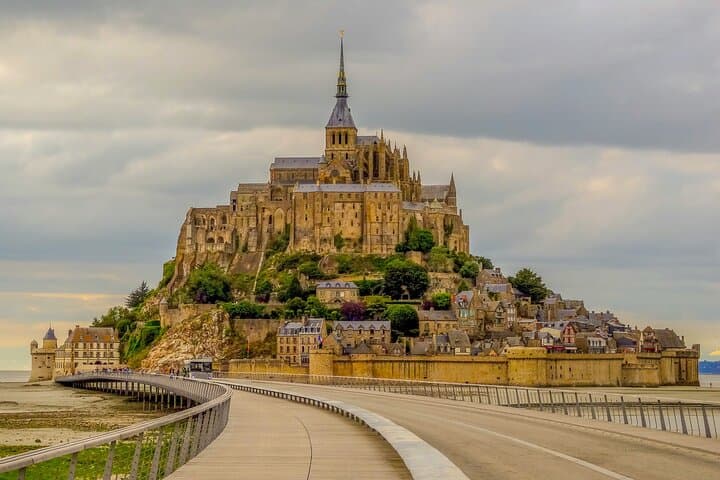 Mont Saint Michel Private Tour from Paris