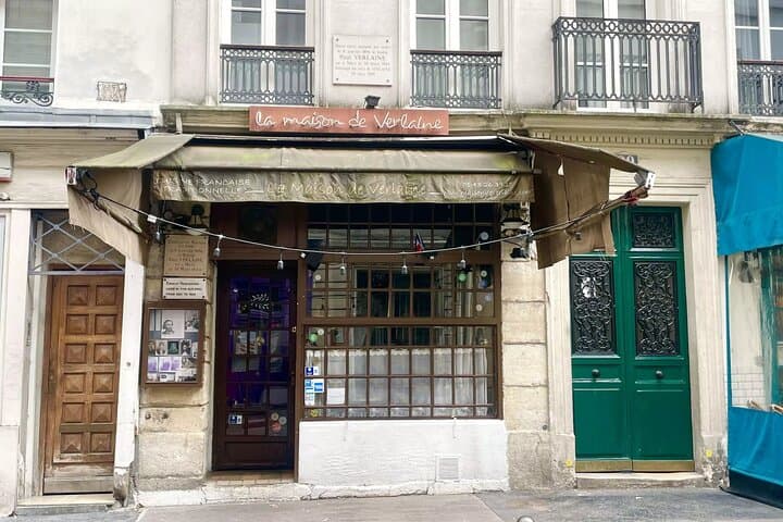 Hemingway’s Paris: A Self-Guided Audio Tour
