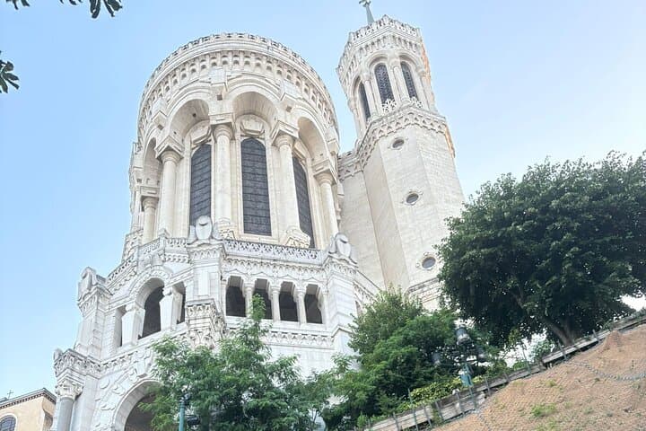 Explore Lyon via Running Walking