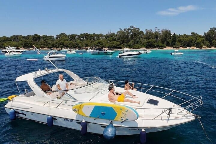 Cannes Day charter to the Islands
