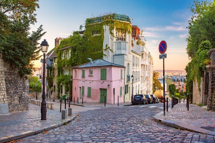 Paris: Taste of Montmartre Food Tour & Sacré-Cœur