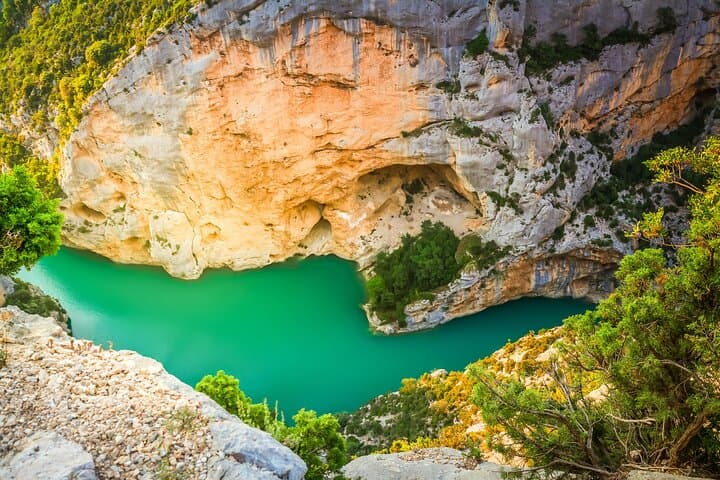 The Essence of Provence and Explore at Your Pace