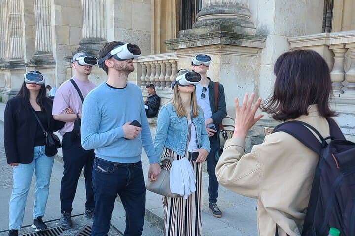 https://media-cdn.tripadvisor.com/media/attractions-splice-spp - 720x480/15/e7/9b/1c.jpgVisitors_Viality Tour_3