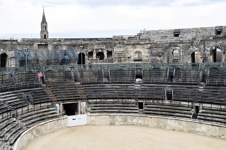 Nimes: Ancient Roman Arena Ticket & Old Town Audio Tour