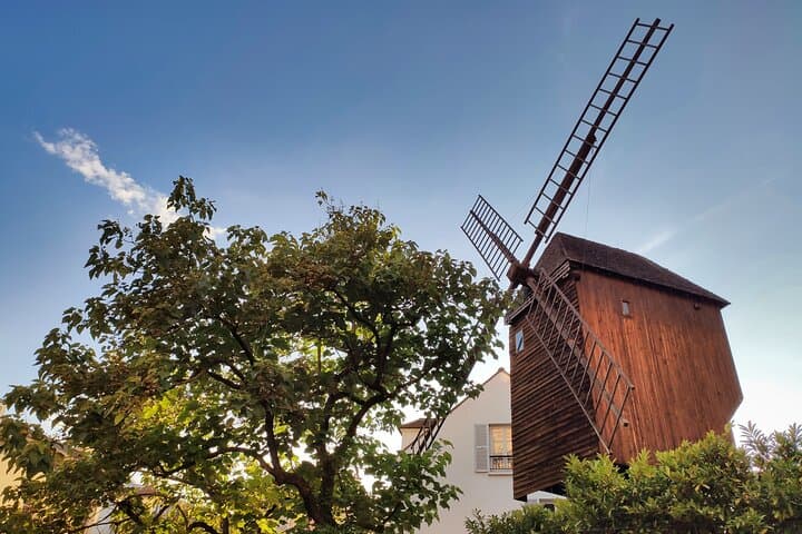 Paris Montmartre Private Walking Tour - Best Art, Culture, Food