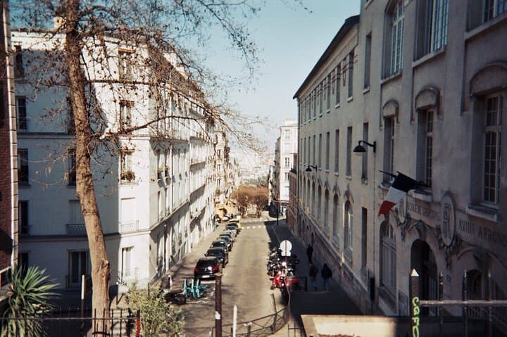 Bohemian Art and the History of Montmartre Tour