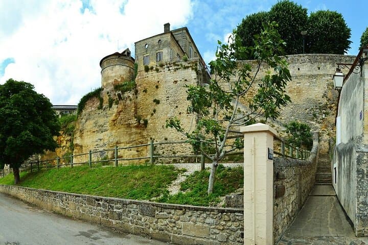 Half-Day Private Tour from Bordeaux to Blaye Citadel