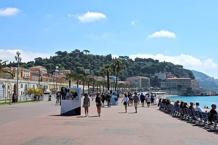 12 Hours Private Day Tour from Nice to Marseille and Saint Tropez