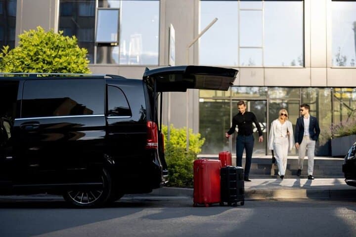 Disneyland Paris Private Transportation Experience