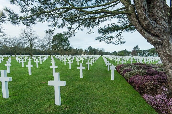 Normandy Day Tour from Paris D-Day Beaches and Caen Memorial
