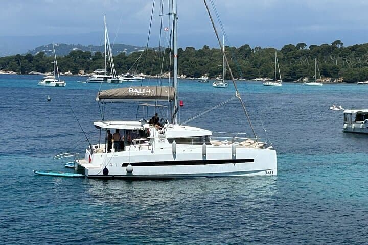 Private catamaran cruise, Lérins Islands, Antibes , Cannes