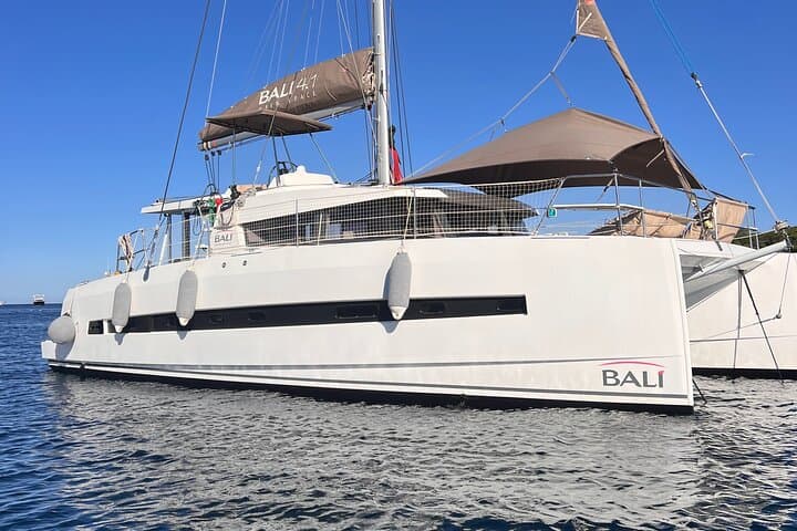 Private catamaran cruise, Lérins Islands, Antibes , Cannes