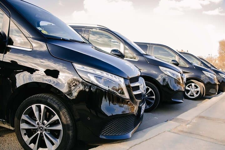 Private Departure Transfer from Paris to CDG, ORLY, BVA Airports