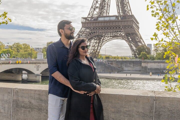 Eiffel and La Seine Photo Shoot - Paris Photographer
