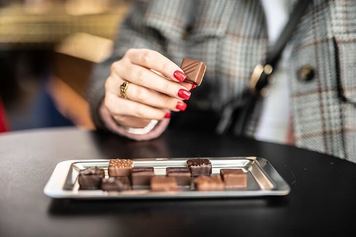 Paris Christmas Market & Chocolate Private Tour with Local Guide