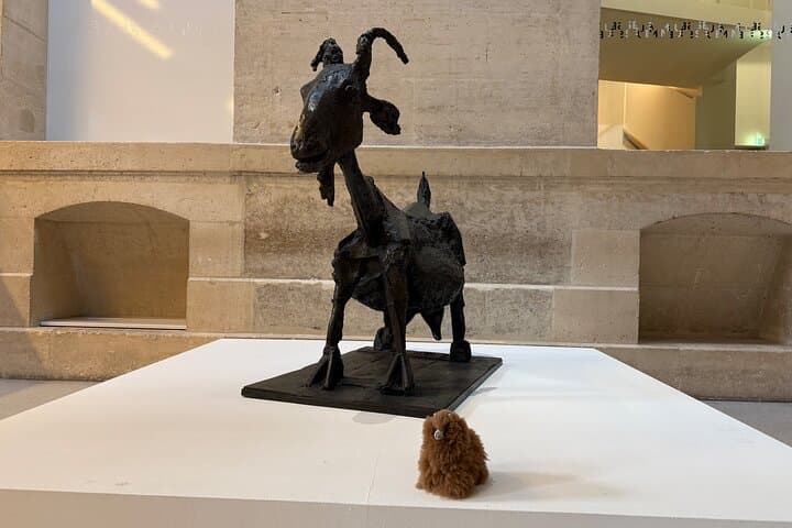 Guided Visit to the Museum of Picasso