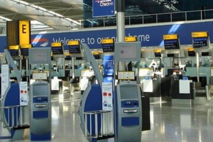 Private Airport Transfer Paris → CDG | Electric One-Way