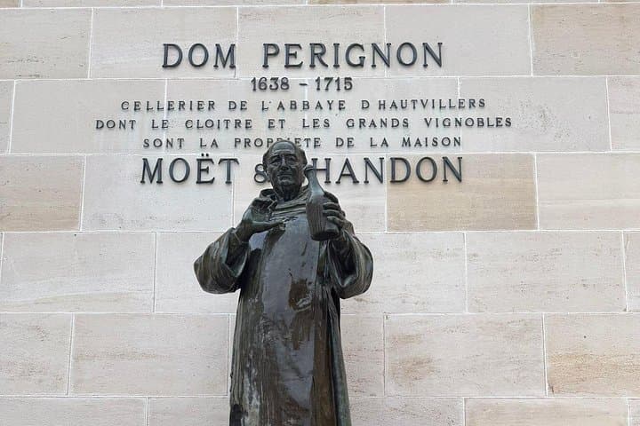 Full day visit of Reims from Paris and champagne tasting