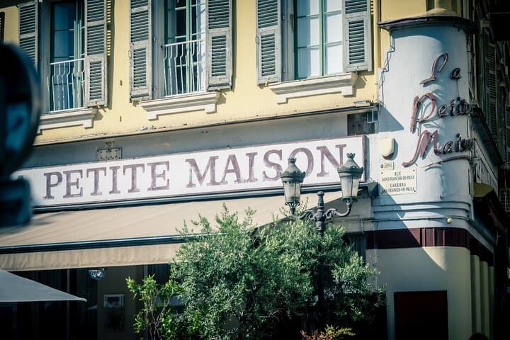 See 30+ Top Nice Old Town Sights with fun guide
