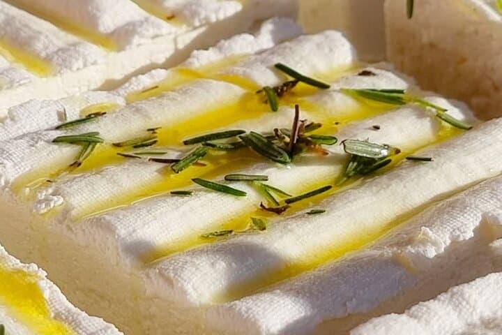 Nice Food & Storytelling Tour with "Licensed Guide" 2H30