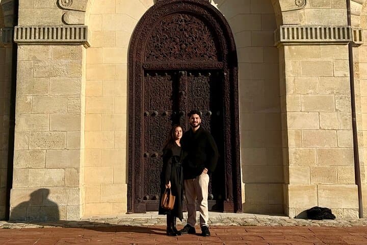 Arrival at a legendary Mèdoc château for a fully private visit