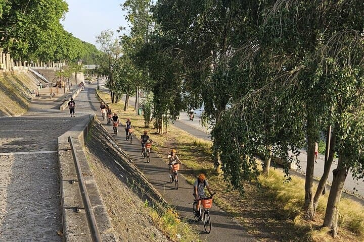 Safe bike line
