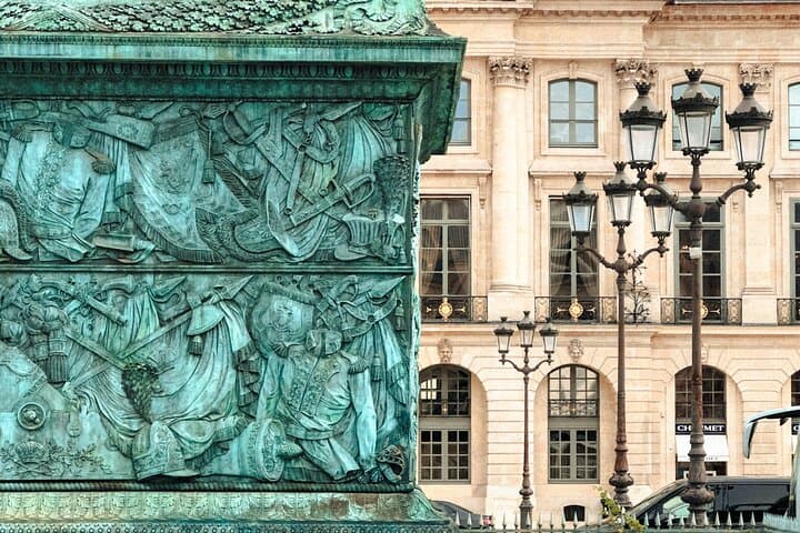 History of Fashion: Haute Couture and Revolution in Paris