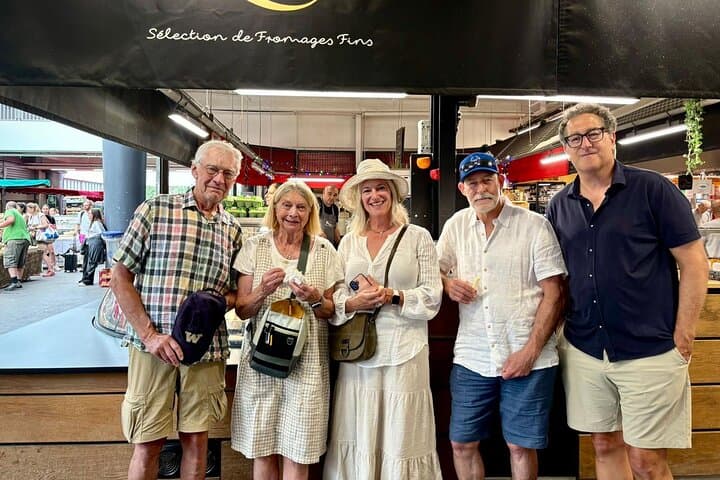 Bordeaux Private Food Tasting Tour with Local Expert