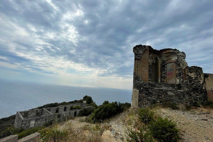 Toulon Hidden Coastline Guided Hike Views and Swim Stop